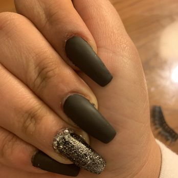 Pro Nails 3 - Nail Salons Near Me - Fairfax, Virginia Pro Nails 3 - Nail Salons Near Me - Fairfax, Virginia