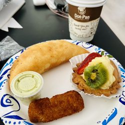 Don Pan - Miami Beach - Cafe con leche with a ham croqueta, ham & cheese empanada, and fruit tart
