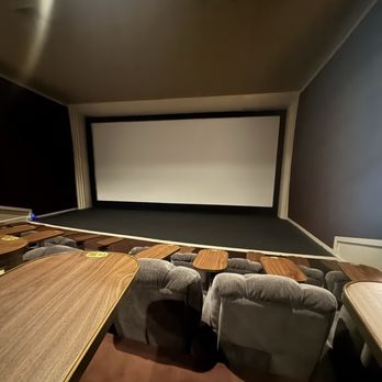 The River Oaks Theatre - Theatre screen - Cinema Near Me - Houston, Texas The River Oaks Theatre - Theatre screen - Cinema Near Me - Houston, Texas