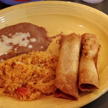 La Hacienda - a plate of mexican food - Mexican Near Me - Buckner, Missouri