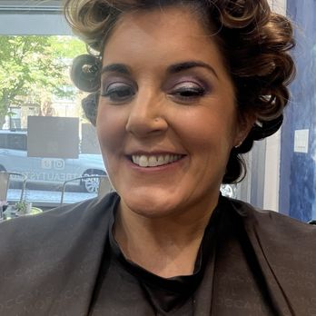 MCat Beauty Studio - In the chair. Getting pampered. - Hair Stylists Near Me - Astoria, New York MCat Beauty Studio - In the chair. Getting pampered. - Hair Stylists Near Me - Astoria, New York
