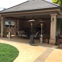 Patina Wines - Nice outdoor area