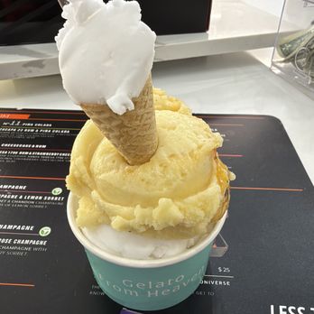 Gelato E Macchiato - Passion fruit @ lemon - Ice Cream & Frozen Yogurt Near Me - Coral Gables, Florida