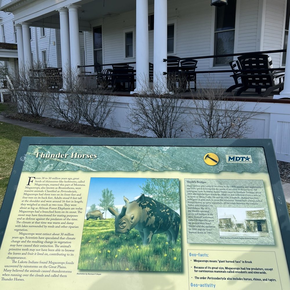 Sacajawea Hotel - History - Hotels Near Me - Three Forks, Montana