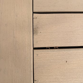 Sierra Deck Builders - Trex decking boards with splits in them - Decks & Railing Near Me - Roseville, California Sierra Deck Builders - Trex decking boards with splits in them - Decks & Railing Near Me - Roseville, California