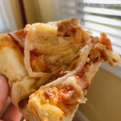 Jason's New York Pizzeria - Pizza with onions