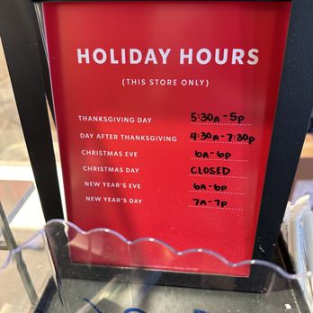 Starbucks - Holiday 2023 Store Hours - Coffee & Tea Near Me - Pomona, California