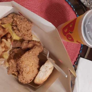 Bojangles - Chicken Supremes Combo - 1030AM to Close - Fast Food Near Me - Charlotte, North Carolina Bojangles - Chicken Supremes Combo - 1030AM to Close - Fast Food Near Me - Charlotte, North Carolina