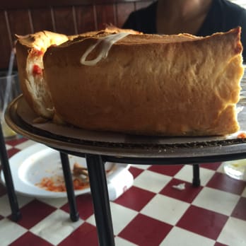 Giordano's - Pizza Near Me - Chicago, Illinois