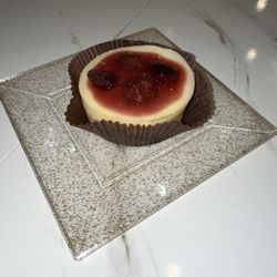 Cafe La Jolie - Strawberry Cheesecake