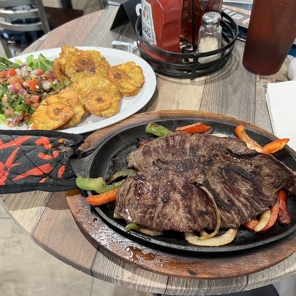 Zocalo Grill - Caribbean Churrasco with tostones - Mexican Near Me - Haines City, Florida Zocalo Grill - Caribbean Churrasco with tostones - Mexican Near Me - Haines City, Florida