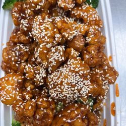 Panda House Kitchen - C11. Sesame Chicken Combination Plate