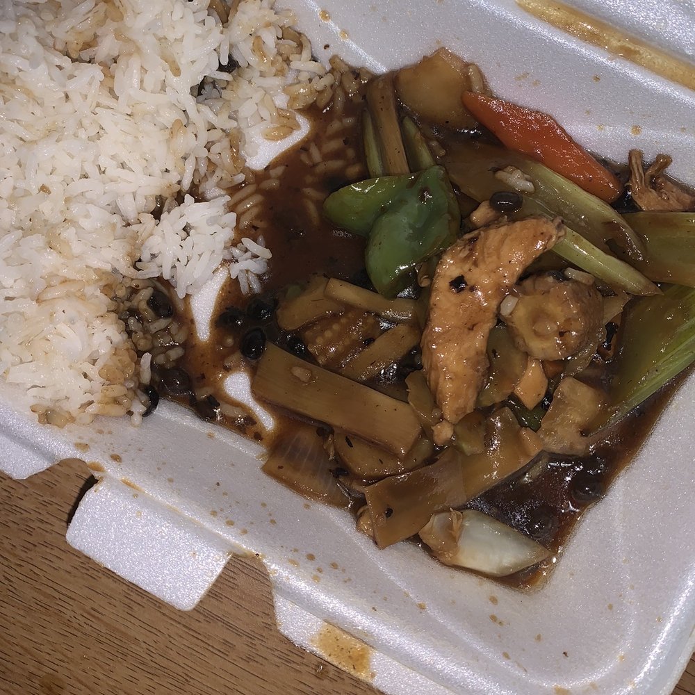 Tan's Asian Cafe - CHICKEN 9. Beef with Black Bean Sauce - Chinese Near Me - Tallahassee, Florida Tan's Asian Cafe - CHICKEN 9. Beef with Black Bean Sauce - Chinese Near Me - Tallahassee, Florida