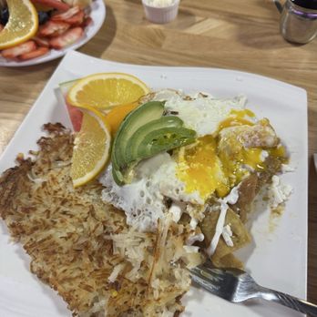Mimosas Brunch & Bubbles - Chilaquiles (vegetarian) - Breakfast & Brunch Near Me - Campbell, California Mimosas Brunch & Bubbles - Chilaquiles (vegetarian) - Breakfast & Brunch Near Me - Campbell, California