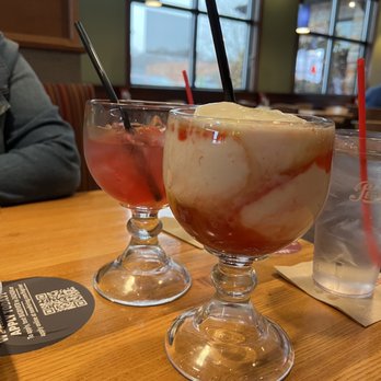 Applebee's Grill + Bar - Holiday Drinks - Sports Bars Near Me - Saint Peters, Missouri Applebee's Grill + Bar - Holiday Drinks - Sports Bars Near Me - Saint Peters, Missouri