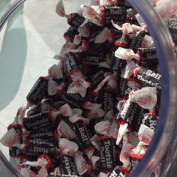 Tootsie Nails - Bowl of complementary Tootsie Rolls at the front desk - Nail Salons Near Me - Zionsville, Indiana Tootsie Nails - Bowl of complementary Tootsie Rolls at the front desk - Nail Salons Near Me - Zionsville, Indiana
