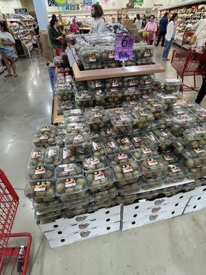 Trader Joe’s by null