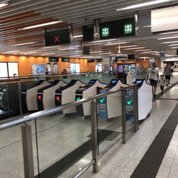 港鐵利東站 - Main concourse - Metro Stations Near Me - Hong Kong, HK