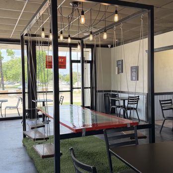 Tongue In Cheek Ice Cream - Seating area - Ice Cream & Frozen Yogurt Near Me - Richardson, Texas