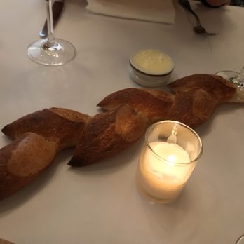 Bouchon - Pain d'epi to start - French Near Me - Yountville, California