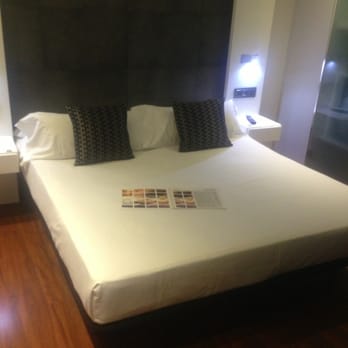 Hotel Regina - Hotels Near Me - Madrid, M Hotel Regina - Hotels Near Me - Madrid, M