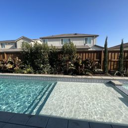 Clear clean pool Clear clean pool