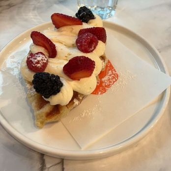 Canffle - Very berry cronffle - Waffles Near Me - Vancouver, British Columbia Canffle - Very berry cronffle - Waffles Near Me - Vancouver, British Columbia