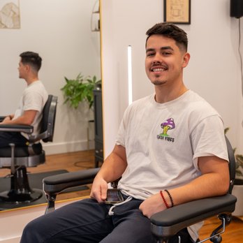 Clips - Hair Salons Near Me - Pasadena, California Clips - Hair Salons Near Me - Pasadena, California