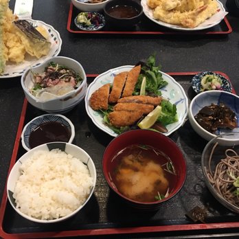 Yohei Sushi Restaurant - Maguro Tataki and Fried Ahi Belly Combo with side order tempura - Sushi Bars Near Me - Honolulu, Hawaii
