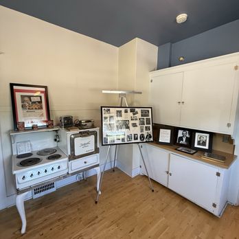 1. Bing Crosby House