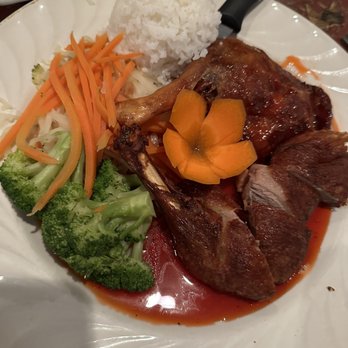 White Elephant Restaurant - Tutti Fruity Duck - Thai Near Me - Huntingdon Valley, Pennsylvania White Elephant Restaurant - Tutti Fruity Duck - Thai Near Me - Huntingdon Valley, Pennsylvania