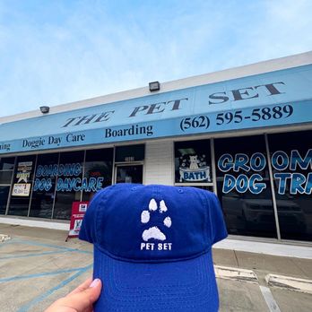 The Pet Set - The outside of The Pet Set--and the cute hat we won in their raffle! - Pet Sitting Near Me - Long Beach, California
