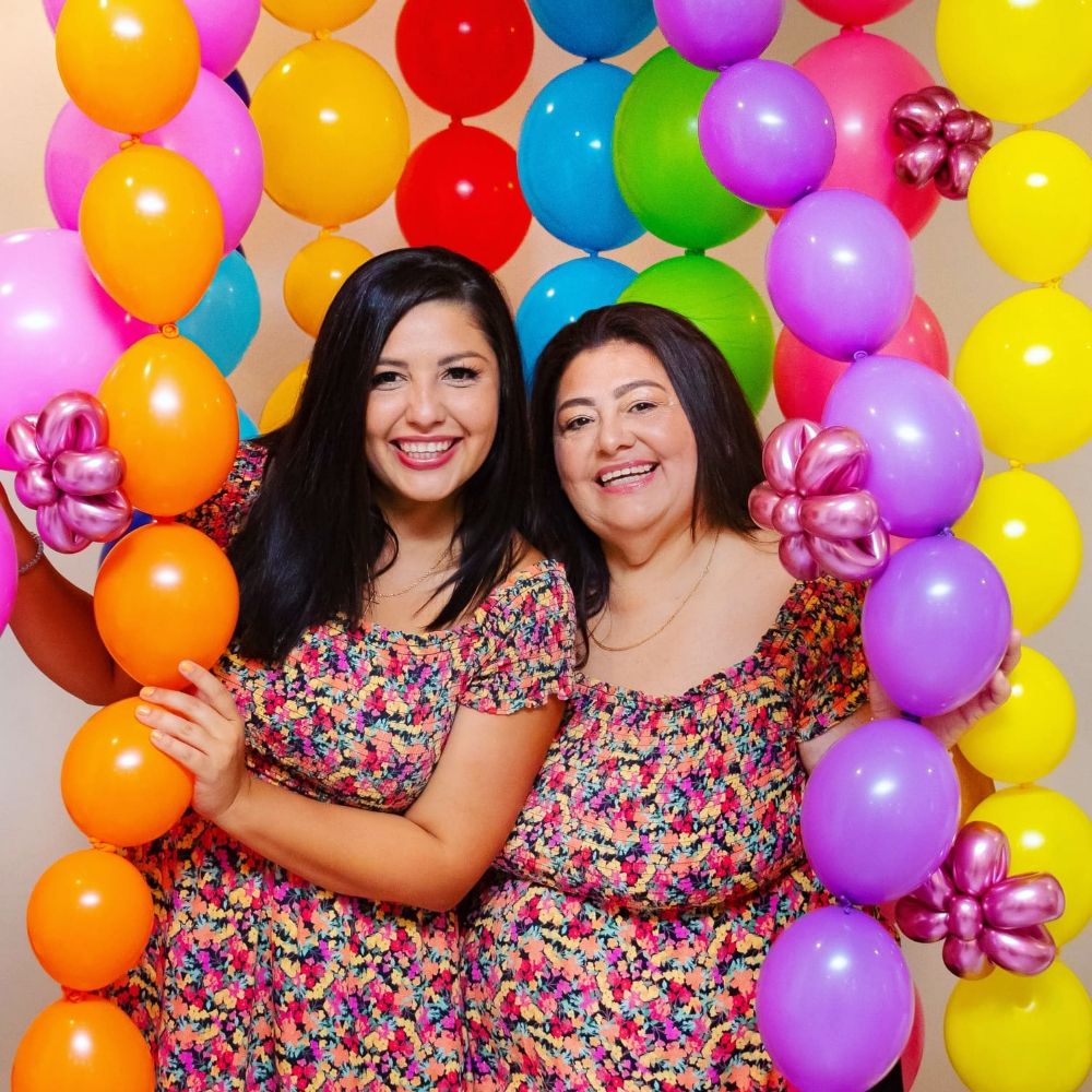 PRETTY BALLOONS ENTERTAINMENT Request Information 49 Photos Luke Air Force Base, AZ Yelp