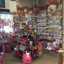 Japanesque - Great selection of Hello Kitty and greeting cards