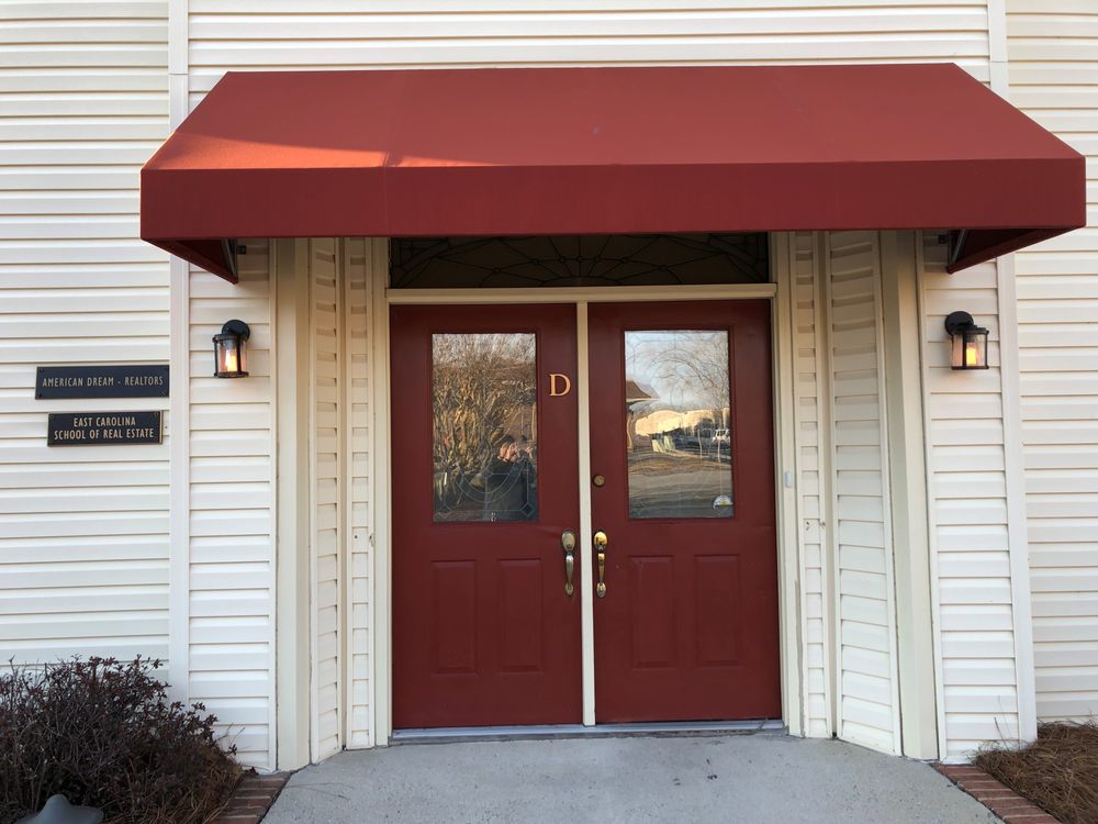 EAST CAROLINA SCHOOL OF REAL ESTATE Request Information 107D1 Commerce St, Greenville