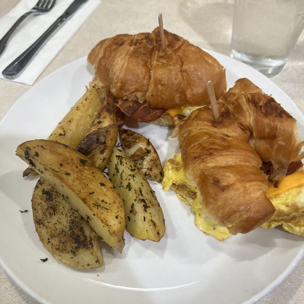Bacon Breakfast Croissant Bacon Breakfast Croissant