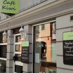 Cafe Kiwi - Cafe exterior