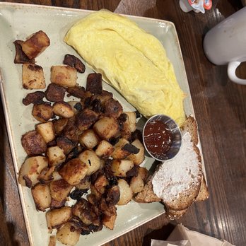 First Watch - Omelette with bacon and onions, potatoes and toast with strawberry jam. - Breakfast & Brunch Near Me - Santa Rosa Beach, Florida First Watch - Omelette with bacon and onions, potatoes and toast with strawberry jam. - Breakfast & Brunch Near Me - Santa Rosa Beach, Florida