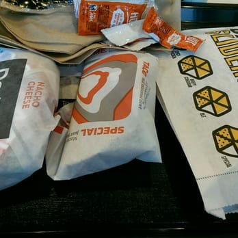 Taco Bell - $5 Crunchwrap slider box. - Fast Food Near Me - Hicksville, New York