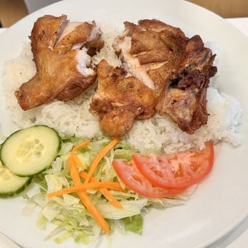 Basil Garden - Lemongrass chicken ($12) - Vietnamese Near Me - Vancouver, British Columbia
