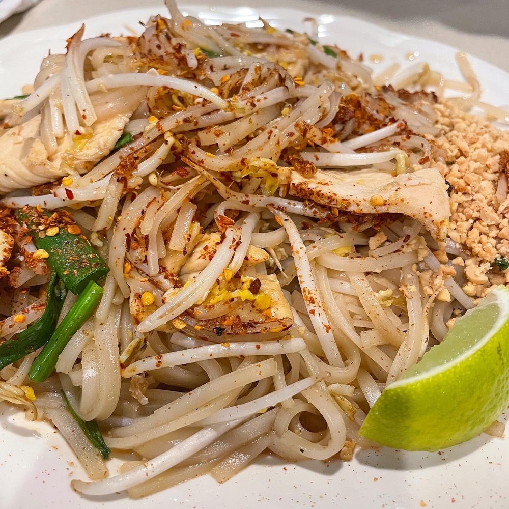Na's Thai Cafe - Pad Thai - Thai Near Me - Chanhassen, Minnesota Na's Thai Cafe - Pad Thai - Thai Near Me - Chanhassen, Minnesota