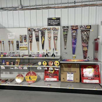 Fireworks Planet - Firecrackers
Rockets
Missiles - Fireworks Near Me - Medina, Ohio Fireworks Planet - Firecrackers
Rockets
Missiles - Fireworks Near Me - Medina, Ohio