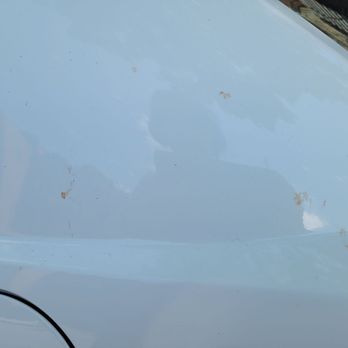 Lave Auto 5 Minutes - Stains that are now embedded in the paint from hot wax. - Auto Detailing Near Me - Montreal, Quebec Lave Auto 5 Minutes - Stains that are now embedded in the paint from hot wax. - Auto Detailing Near Me - Montreal, Quebec