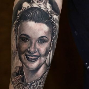 Robert Silva Tattoos - Tattoo Near Me Robert Silva Tattoos - Tattoo Near Me