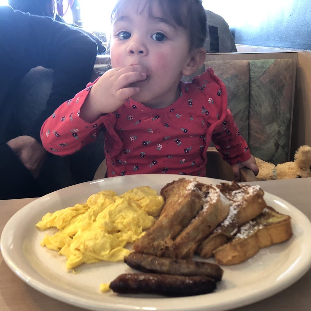 Gina's Cafe - Yummy French toast! - Cafes Near Me - Clinton Township, Michigan Gina's Cafe - Yummy French toast! - Cafes Near Me - Clinton Township, Michigan