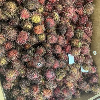 SuperFood Fresh Supermarket - MORE moldy and bruised food - Grocery Near Me - Middlesex, New Jersey