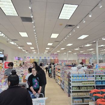 Miniso - Toy Stores Near Me - Round Rock, Texas Miniso - Toy Stores Near Me - Round Rock, Texas