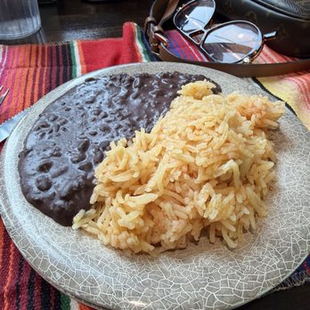 Sylvia's Kitchen - Rice and beans - Mexican Near Me - Clifton Heights, Pennsylvania Sylvia's Kitchen - Rice and beans - Mexican Near Me - Clifton Heights, Pennsylvania