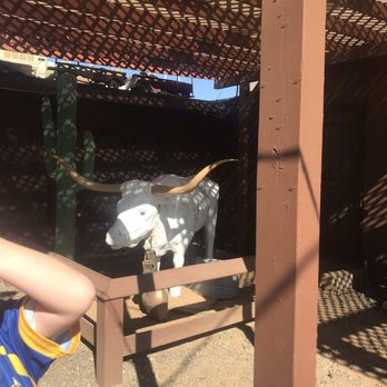 Slash X Ranch Cafe - Outdoor - American Near Me - Barstow, California