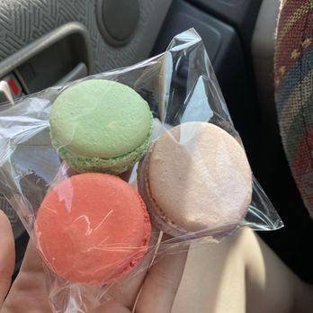 Puffect Bakery Cafe - Strawberry Cheesecake Macaron Green Tea Macaron  Lavender Macaron - Desserts Near Me - Walnut, California